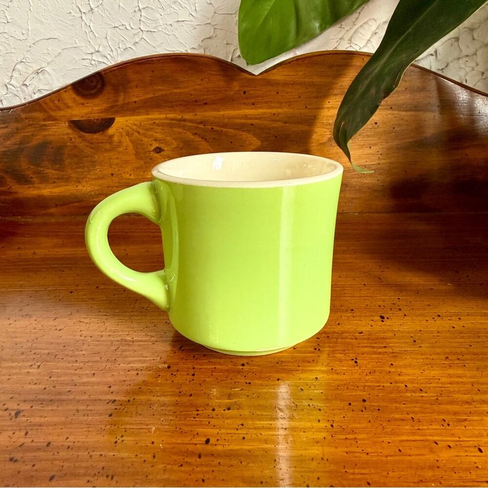 Vintage Avocado Green Mugs Set of 6 | USA Pottery Coffee Cups - Picture 7 of 7
